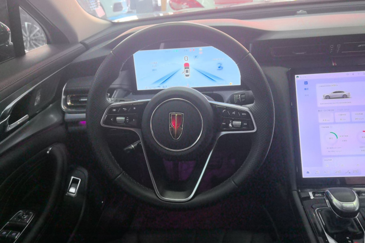 红旗H5 2024款 2.0T 自动智联旗畅版中控内饰13