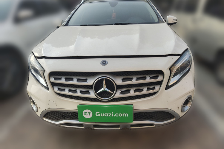 奔驰GLA 2017款 GLA 220 4MATIC 时尚型车身外观6001