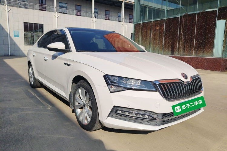 斯柯达 速派 2019款 TSI280 DSG舒适版车身外观3