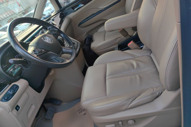 别克GL8 2017款 ES 28T 尊享型 国V局部细节19