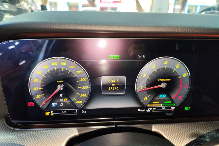 奔驰E级(进口) 2020款 改款 E 260 运动版局部细节14