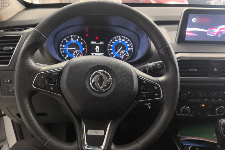 东风风光 风光S560 2019款 1.8L CVT精英型中控内饰13