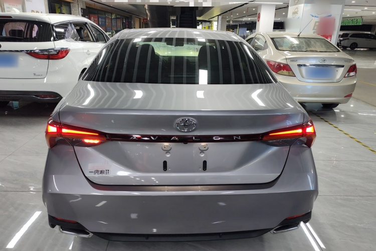 丰田 亚洲龙 2019款 2.0L 豪华版 国VI车身外观6