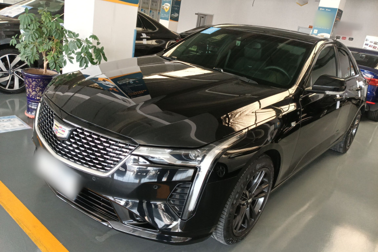 凯迪拉克CT4 2023款 25T 豪华型车身外观1