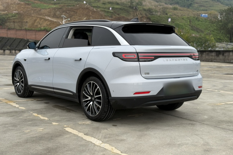 零跑汽车 零跑C11 2021款 改款 豪华版车身外观6004