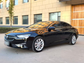 别克 君威 2023款 652T 智享型