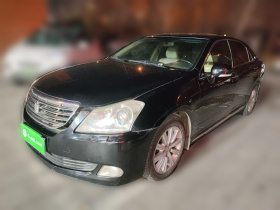 丰田 皇冠 2010款 2.5L Royal 真皮天窗导航版