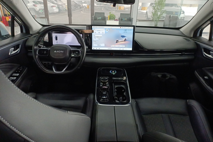 埃安 AION S Plus 2022款 70 智领版中控内饰12