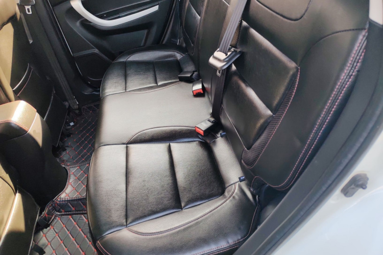 长安CS35 2014款 1.6L 自动豪华型 国IV中控内饰21