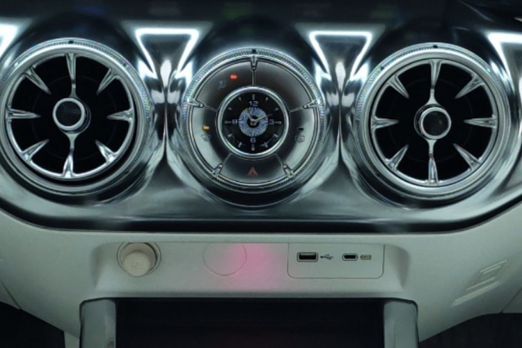 超境汽车 共创坦克300 2021款 2.0T 赛博坦克局部细节16