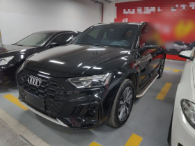 奥迪Q5L 2024款 40 TFSI 豪华动感型