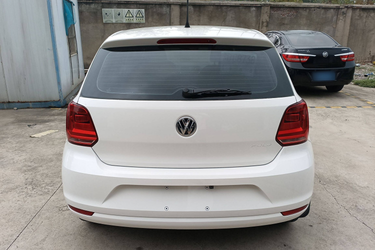 大众 Polo 2016款 1.4L 手动风尚型车身外观6