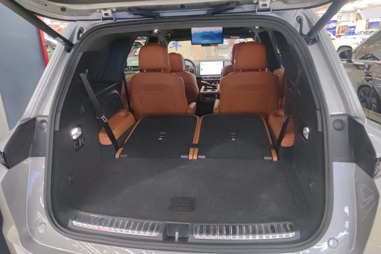 理想汽车 理想L9 2022款 Max机舱底盘23