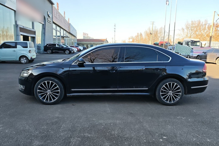 大众 帕萨特 2015款 1.8TSI DSG御尊版车身外观4