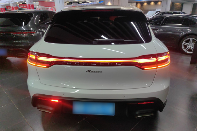 保时捷 2023款 Macan 2.0T车身外观6004