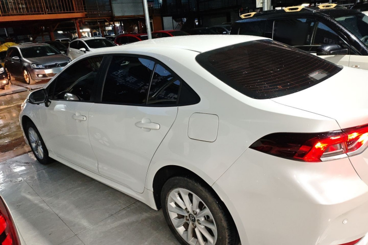 丰田 卡罗拉 2021款 1.2T S-CVT精英PLUS版车身外观6003