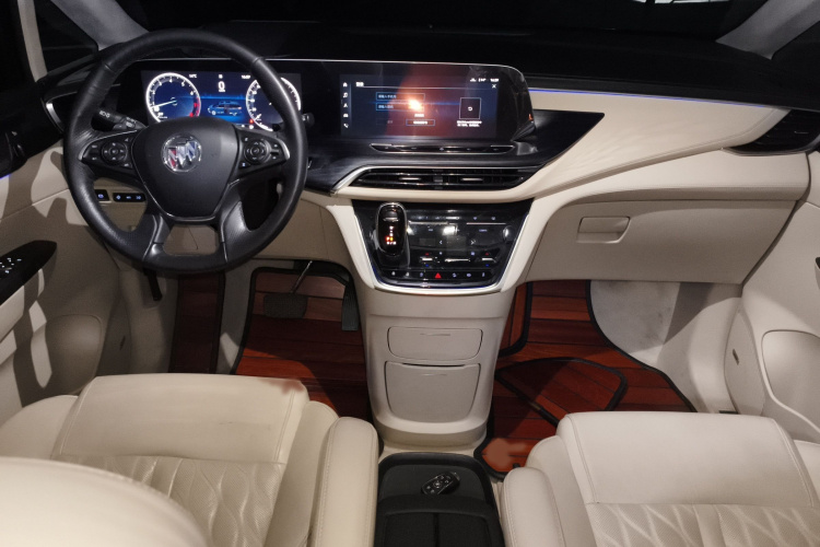 别克GL8 2020款 Avenir艾维亚 六座贤礼版中控内饰7002