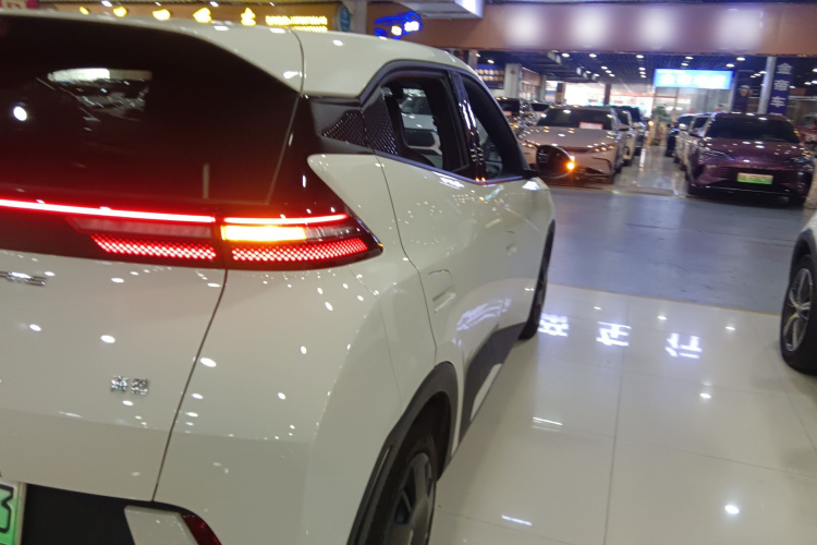 比亚迪 海鸥 2023款 活力版车身外观9