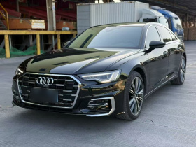 奥迪A6L 2024款 45 TFSI quattro 臻选动感型