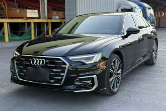 奥迪A6L 2024款 45 TFSI quattro 臻选动感型