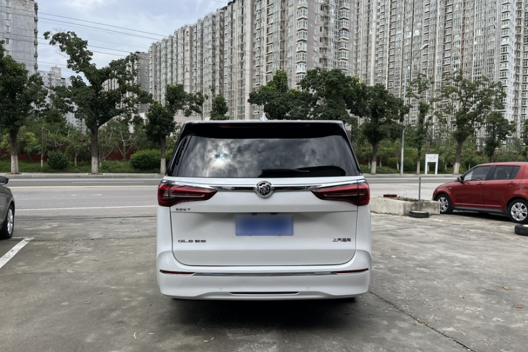 别克GL8 2020款 ES陆尊 653T 尊享型车身外观6004