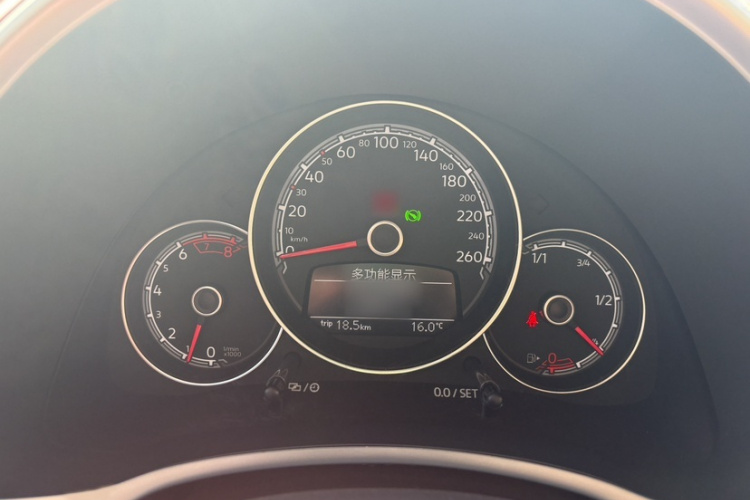 大众 甲壳虫 2017款 180TSI 宜乐版局部细节14