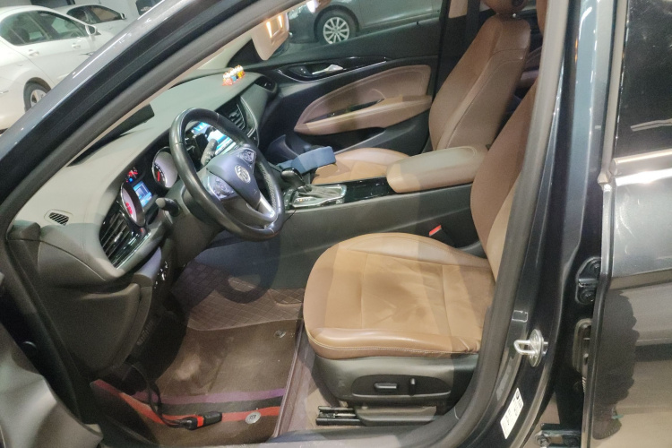 别克 君威 2019款 20T 精英型 国VI局部细节19