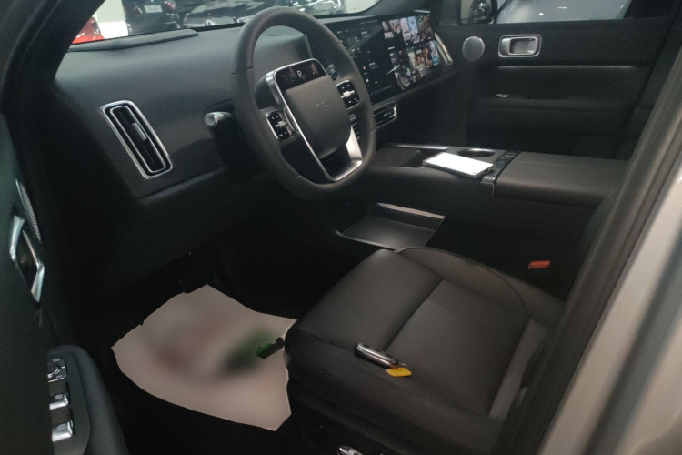 理想汽车 理想L6 2024款 Pro中控内饰20