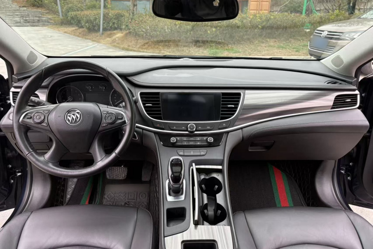 别克 君越 2019款 28T 豪华型中控内饰7005