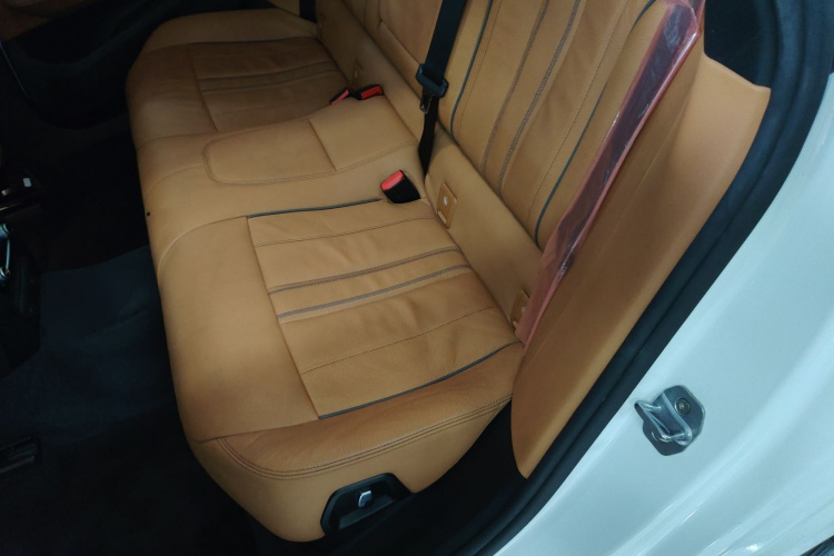 宝马6系GT 2019款 630i 豪华设计套装中控内饰21