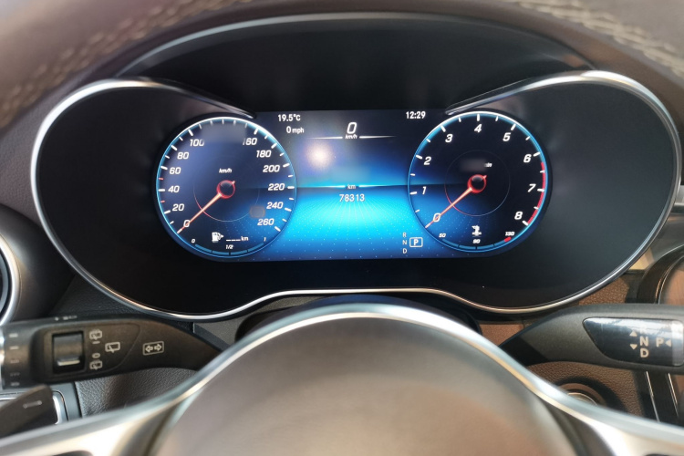 奔驰GLC 2021款 GLC 300 L 4MATIC 动感型局部细节14