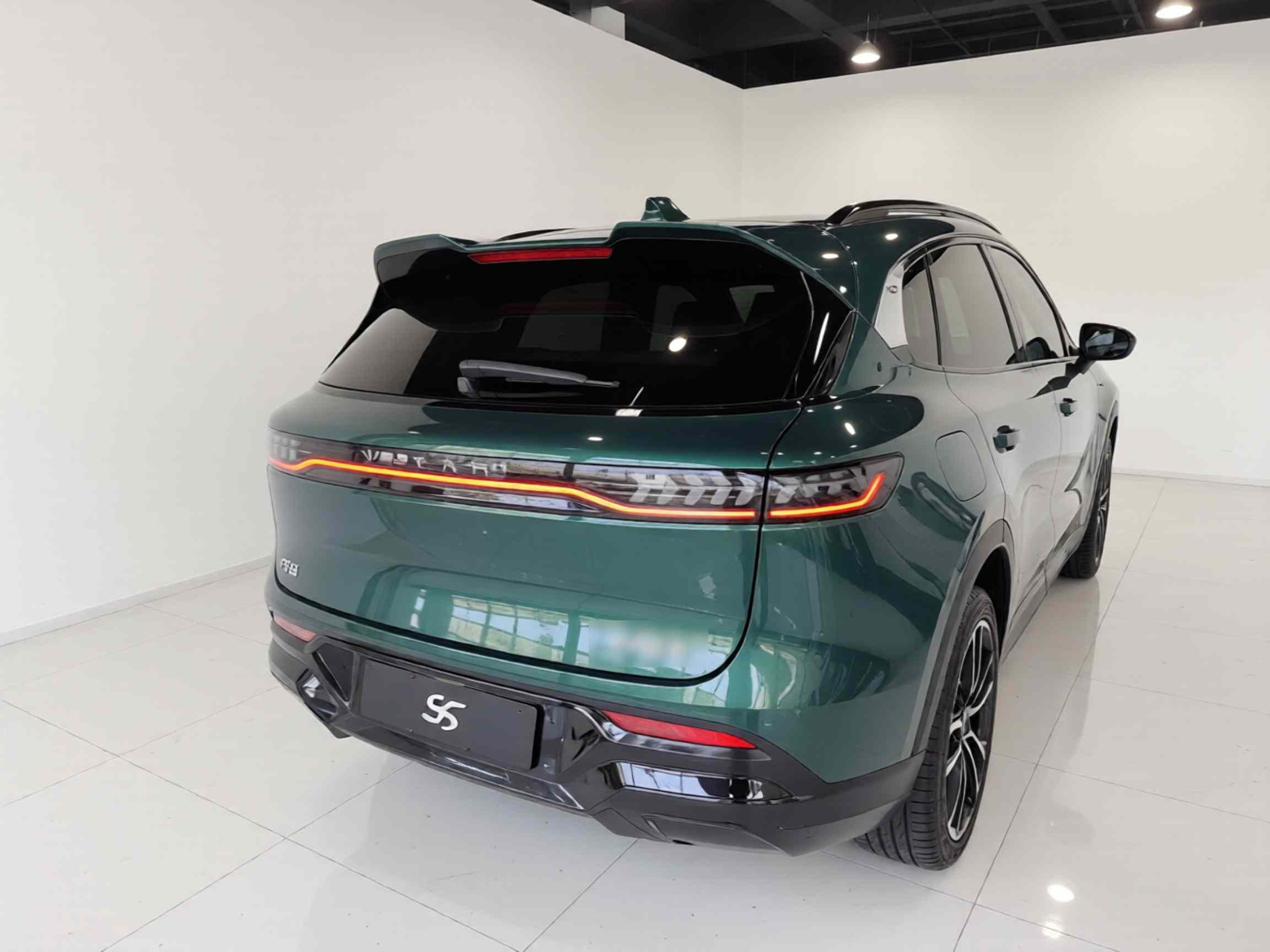 岚图汽车 岚图FREE 2025款 318 318km 后驱环游版(3)