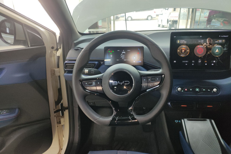 比亚迪 海鸥 2025款 305km 活力版中控内饰13