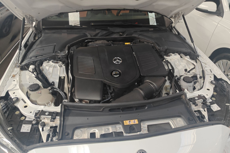 奔驰C级 2022款 改款 C 200 L 运动版局部细节24