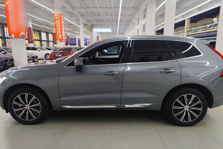 沃尔沃XC60 2021款 T5 四驱智远豪华版车身外观6003