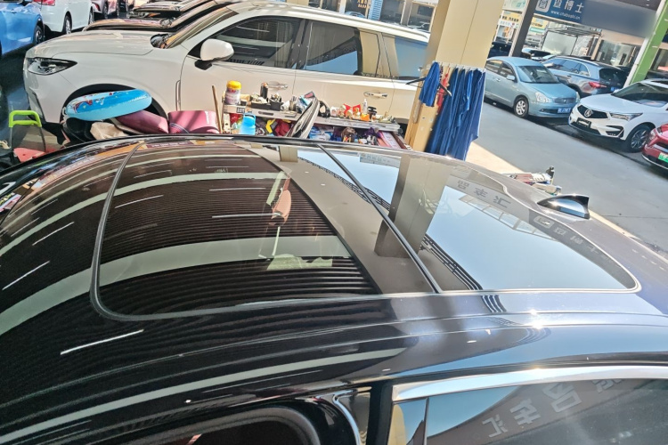 宝马5系 2020款 530Li 领先型 M运动套装局部细节57