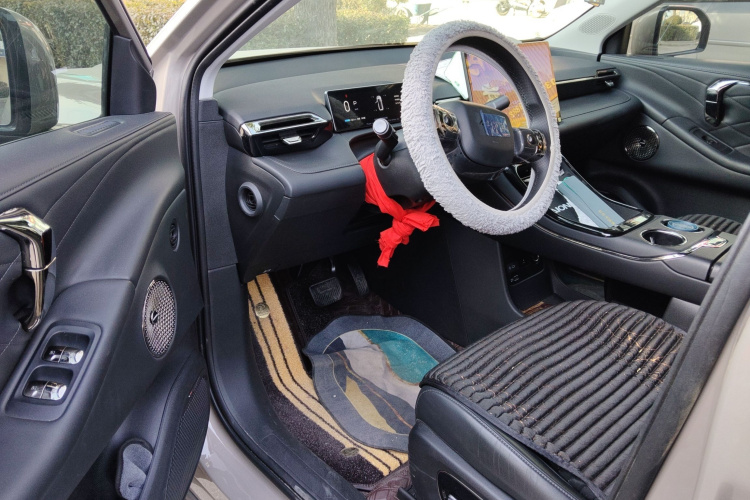 AION V 2024款 埃安霸王龙 520 智豪版中控内饰20