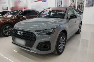 奥迪Q5L 2025款 40 TFSI 豪华动感型