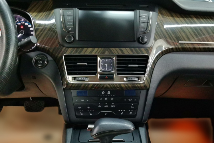 红旗H7 2021款 1.8T 舒适版局部细节16