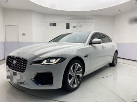 捷豹XFL 2023款 XFL 2.0T P200 两驱精英豪华版