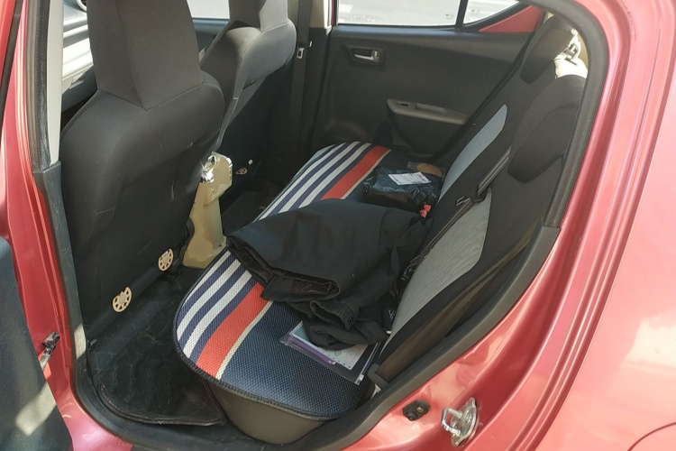 铃木 奥拓 2013款 改款 1.0L 手动舒适型中控内饰21