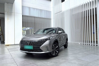 荣威RX5新能源 2023款 eRX5 超混优越版