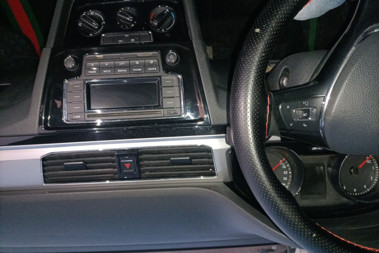 大众 宝来 2018款 1.5L 自动舒适型局部细节16