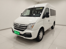 上汽大通MAXUS 新途V80 2023款 2.0T 手动经典傲运通短轴中顶5/6座