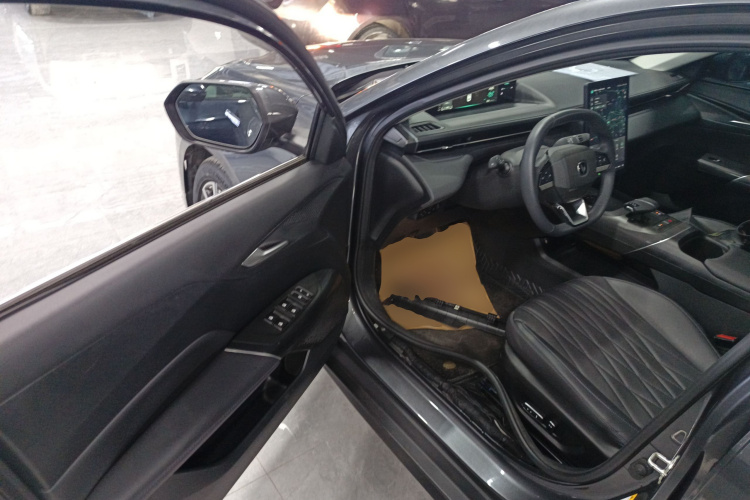 长安 逸动 2024款 1.5T GDI自动 旗舰型中控内饰20