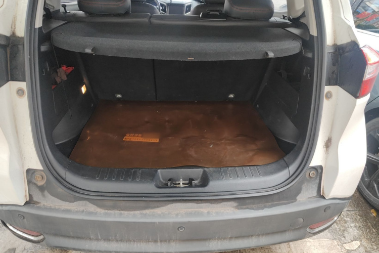 长安CS15 2016款 1.5L 手动豪华版局部细节23