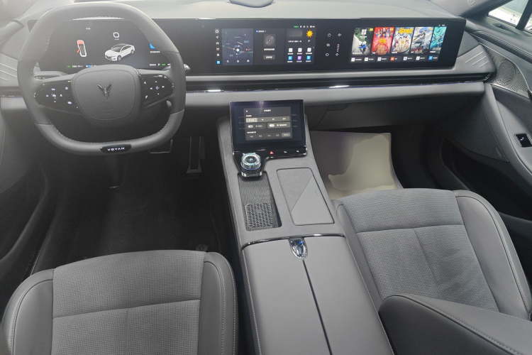 岚图汽车 岚图追光 2024款 PHEV 四驱超长续航行政版中控内饰12