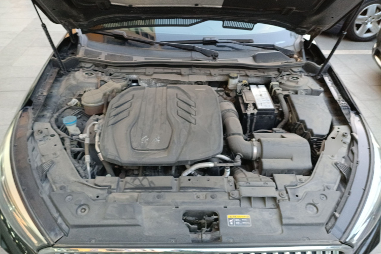 红旗H5 2020款 1.5T DCT旗韵版机舱底盘24