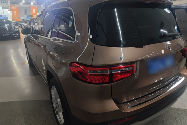 奔驰GLB 2020款 GLB 180 时尚型车身外观6003