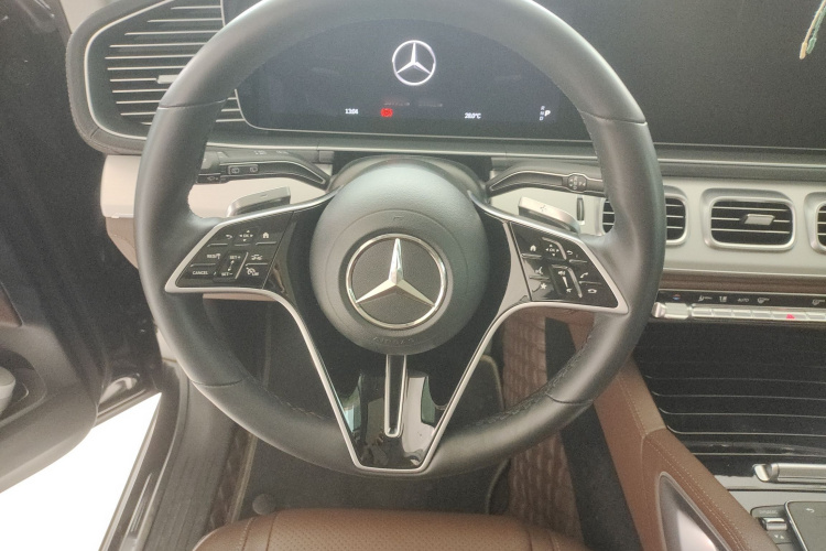 奔驰GLE 2024款 GLE 350 4MATIC 动感型局部细节13